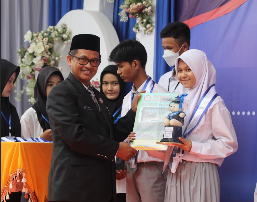 https://mail.smkn3banjarmasin.sch.id/images/noimage.jpg