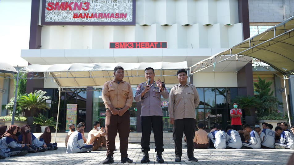 https://mail.smkn3banjarmasin.sch.id/images/noimage.jpg