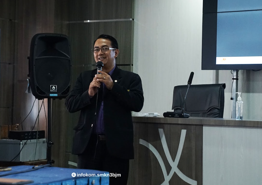 https://mail.smkn3banjarmasin.sch.id/images/noimage.jpg