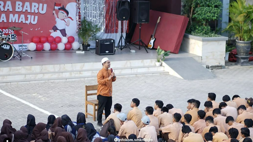 https://mail.smkn3banjarmasin.sch.id/images/noimage.jpg