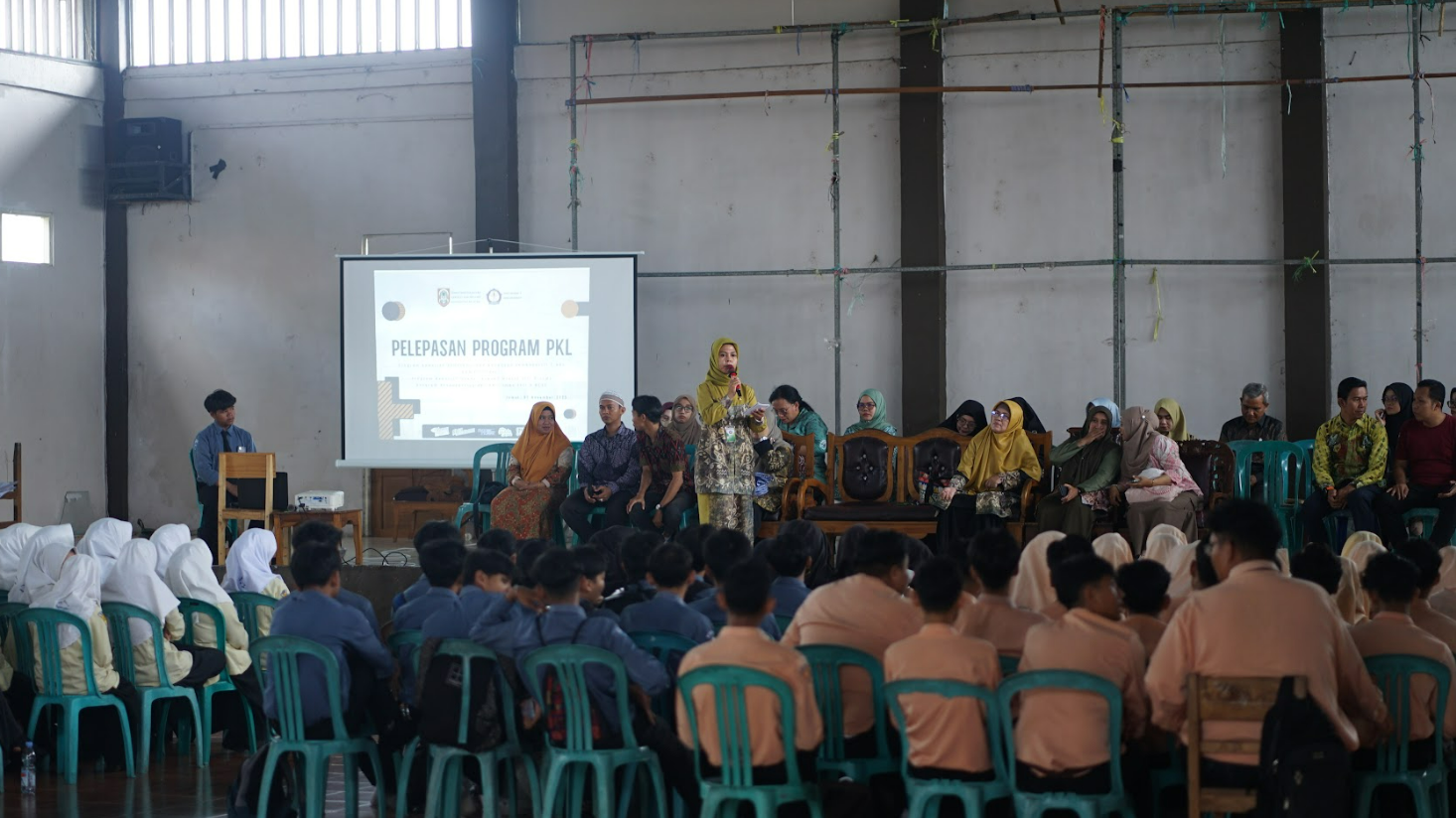 https://mail.smkn3banjarmasin.sch.id/images/noimage.jpg