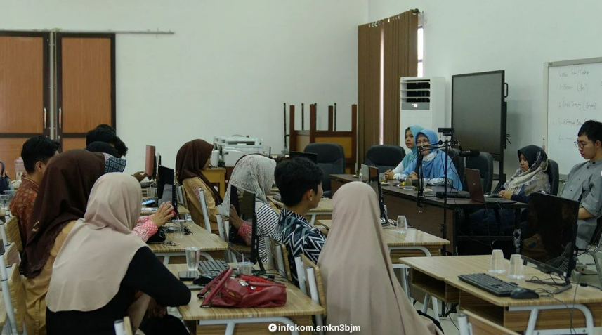 https://mail.smkn3banjarmasin.sch.id/images/noimage.jpg