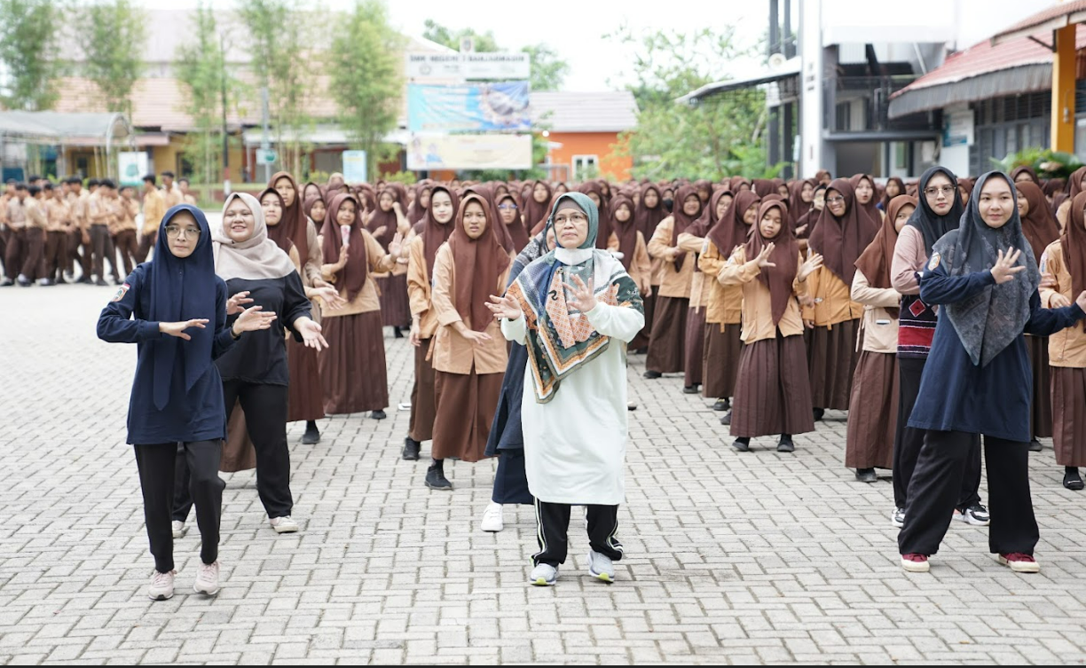 https://mail.smkn3banjarmasin.sch.id/images/noimage.jpg