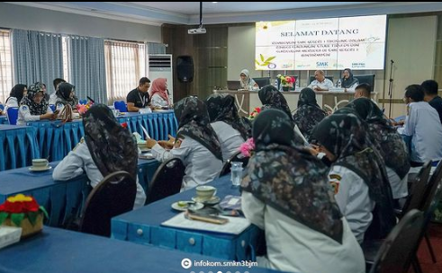 https://mail.smkn3banjarmasin.sch.id/images/noimage.jpg