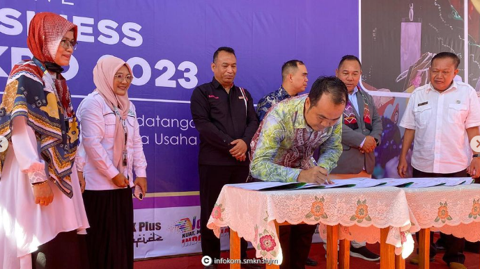 https://mail.smkn3banjarmasin.sch.id/images/noimage.jpg