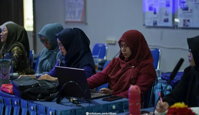 https://mail.smkn3banjarmasin.sch.id/images/noimage.jpg