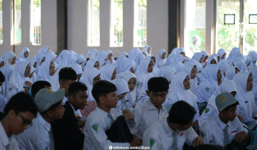 https://mail.smkn3banjarmasin.sch.id/images/noimage.jpg
