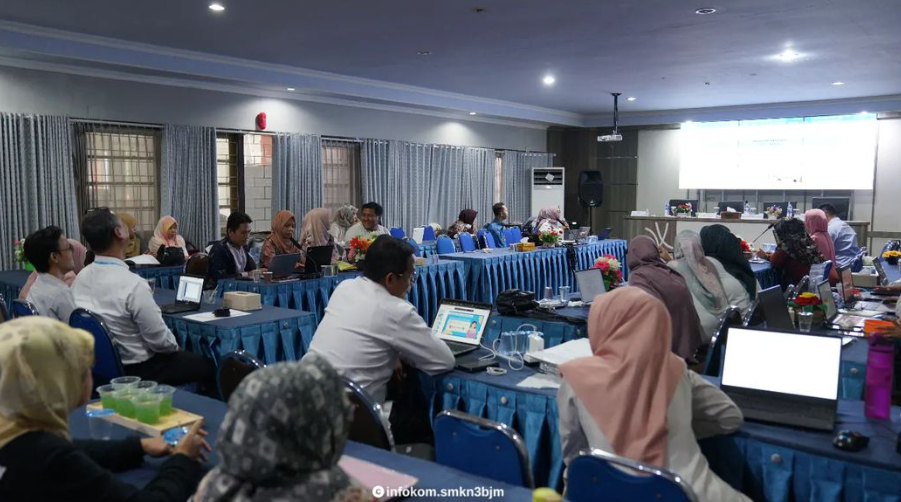 https://mail.smkn3banjarmasin.sch.id/images/noimage.jpg