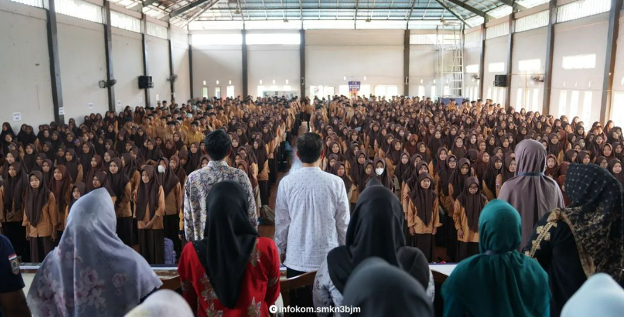 https://mail.smkn3banjarmasin.sch.id/images/noimage.jpg